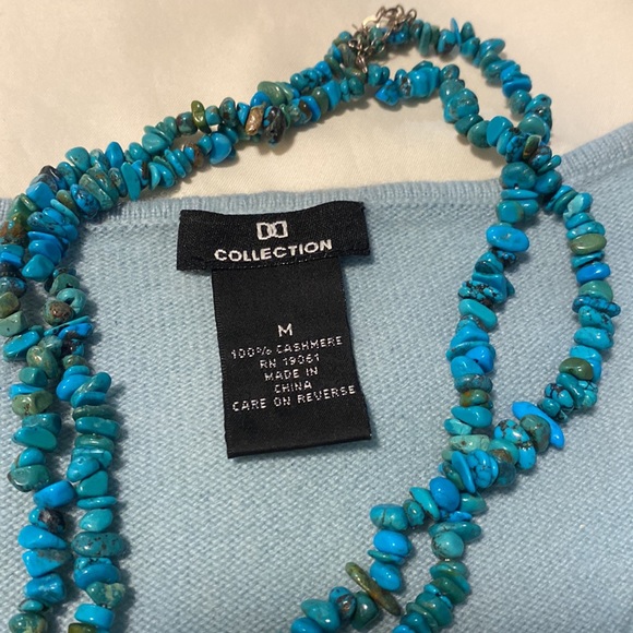 Dd Collection Pretty Cashmere Blue Short Sleeve Sweater - Picture 7 of 11